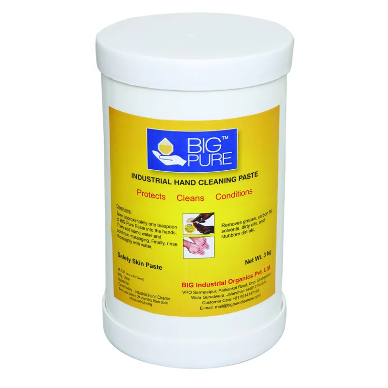 Heavy Duty Scythe With 23 Inch Blade For Harvesting Grass or Crops